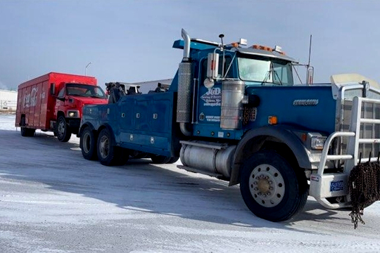 Specialty tow Coke truck