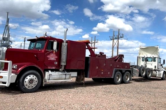 Towing semi